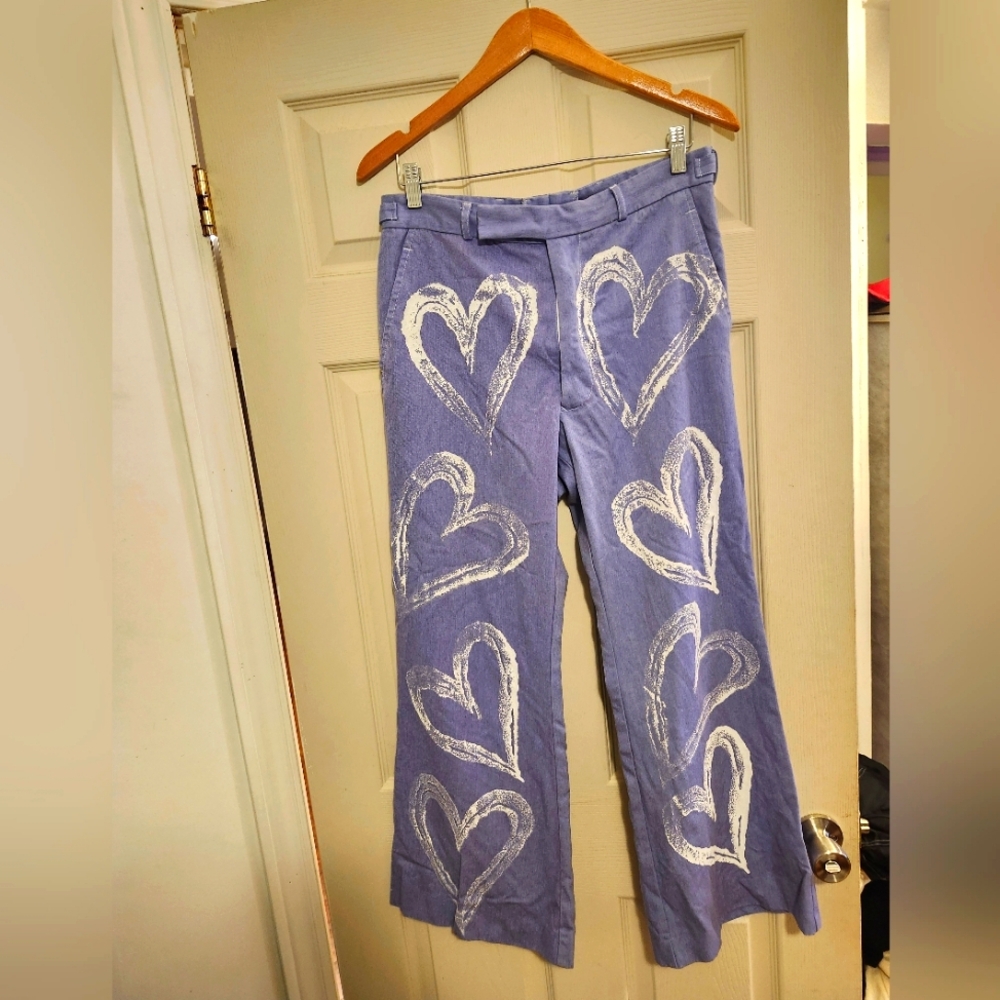 Heart Detail Wide Legged Flared Pants